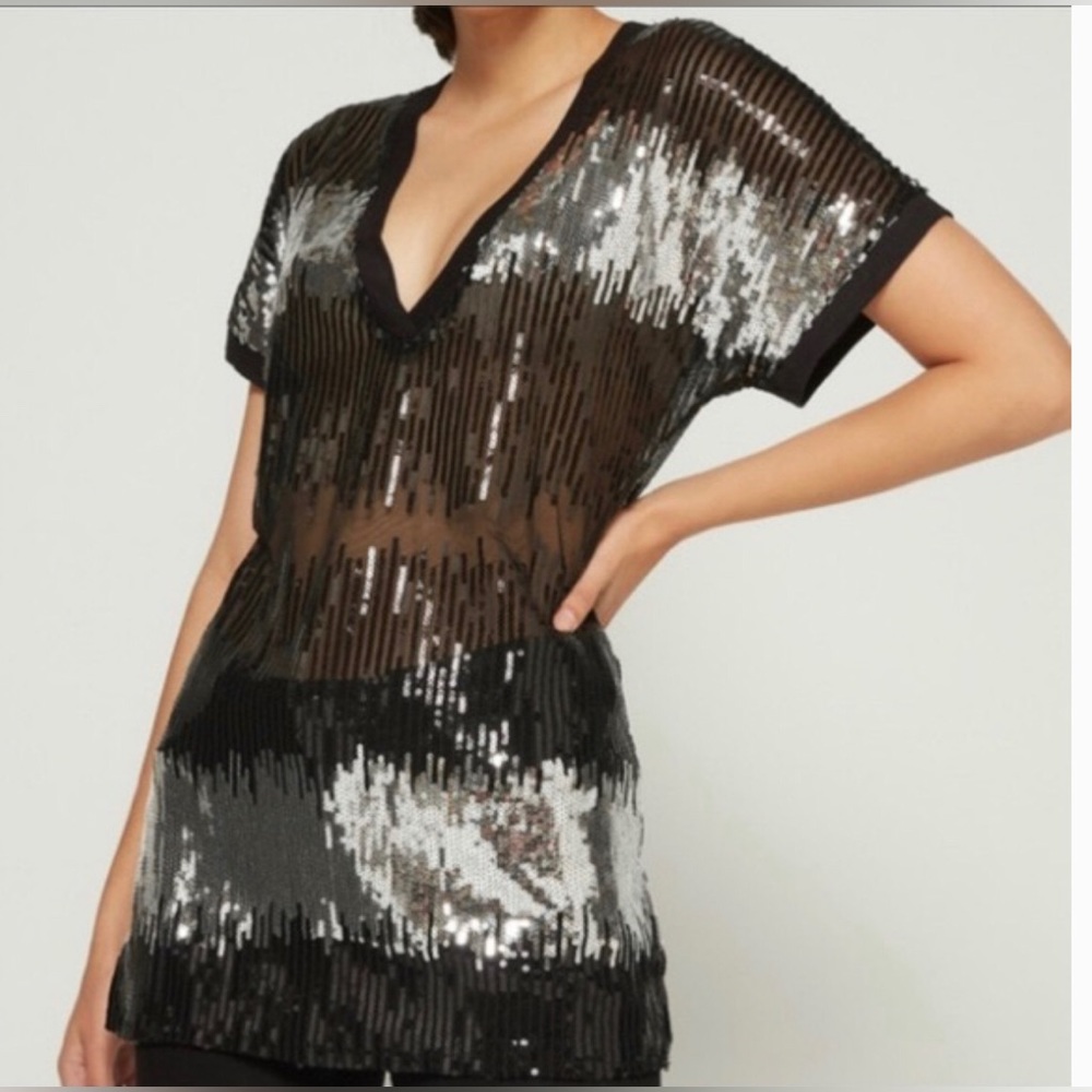 NWOT INC Sequin Deep V Top